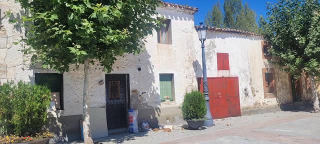 Casa adosada en Venta en Plaza de la Constitución, 1 en Gascones