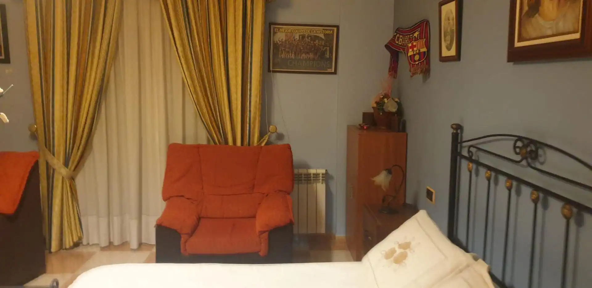 Duplexes for sale in Plaza de la Almadrà, 13, Valdepeñas de Jaén Bedroom of Duplexes for sale in Valdepeñas de Jaén with Terrace, Storage room and Furnished