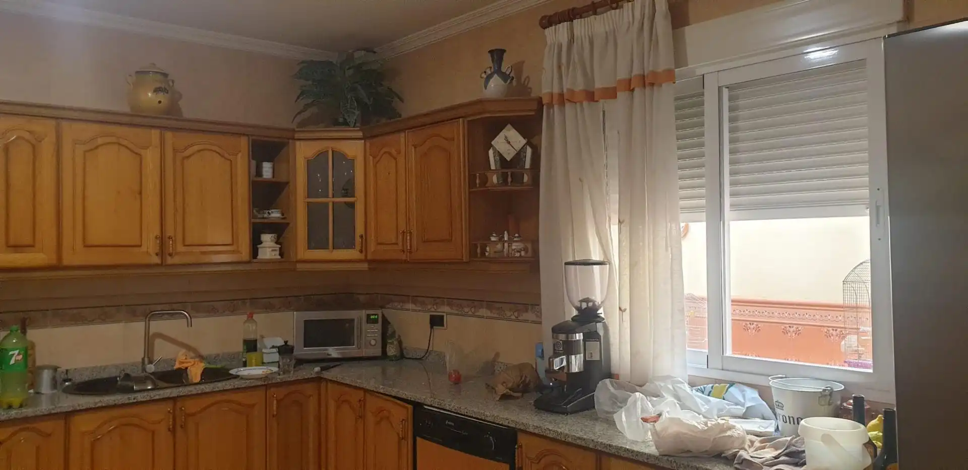 Duplexes for sale in Plaza de la Almadrà, 13, Valdepeñas de Jaén Kitchen of Duplexes for sale in Valdepeñas de Jaén with Terrace, Storage room and Furnished