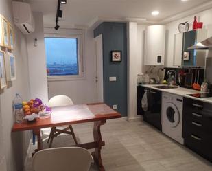 Kitchen of Flat for sale in L'Hospitalet de Llobregat  with Air Conditioner