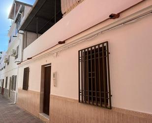 Vista exterior de Casa adosada en venda en Molvízar amb Terrassa