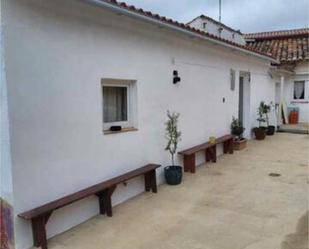 Terrassa de Casa o xalet en venda en Fontihoyuelo amb Jardí privat, Terrassa i Moblat