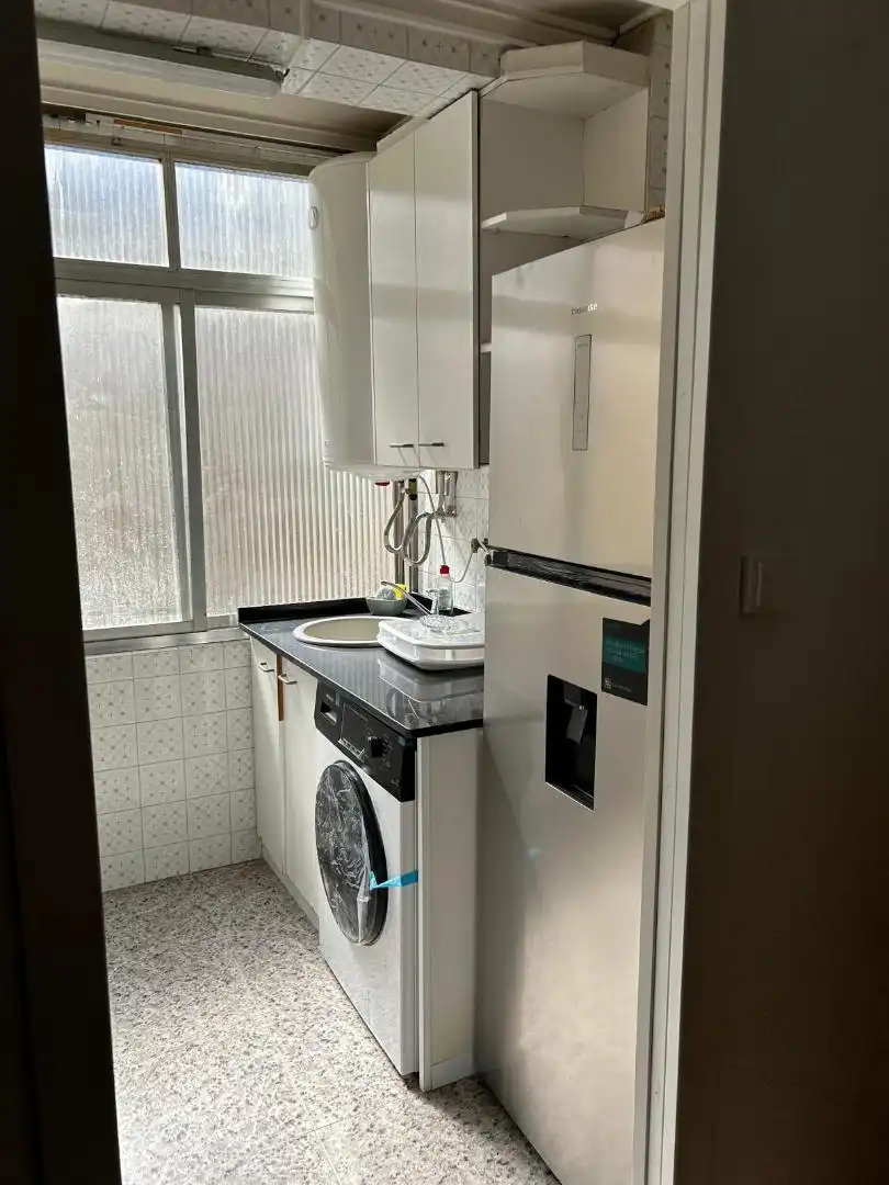 Kitchen of Flat for share in Valencia  with Furnished, Oven and Washing machine