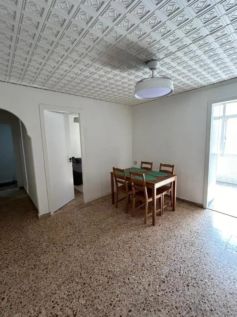 Dining room of Flat for share in Valencia  with Furnished, Oven and Washing machine