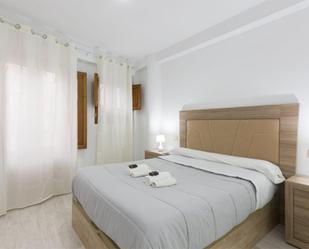 Bedroom of Flat to rent in Úbeda  with Air Conditioner, Heating and Parquet flooring