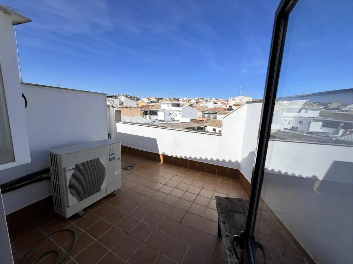 Einfamilien-Reihenhaus zum Verkauf in Calle Alta, 21, Moriles Terrasse von Einfamilien-Reihenhaus zum Verkauf in Moriles mit Klimaanlage, Heizung und Parkett