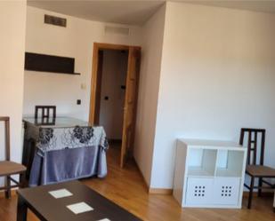 Bedroom of Flat to rent in Linares  with Air Conditioner, Terrace and Balcony