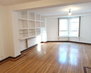 Living room of Flat for sale in A Coruña Capital   with Heating and Parquet flooring