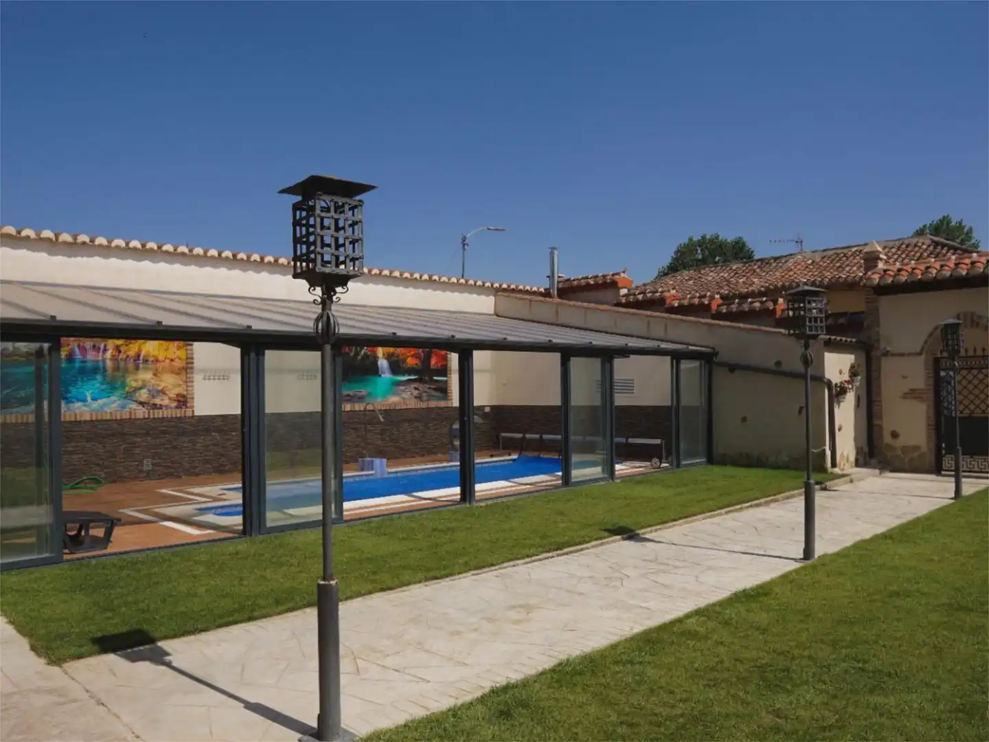 Country homes for sale in Pp-2416, 27, Bustillo de la Vega Swimming pool of Country homes for sale in Bustillo de la Vega with Terrace and Swimming Pool