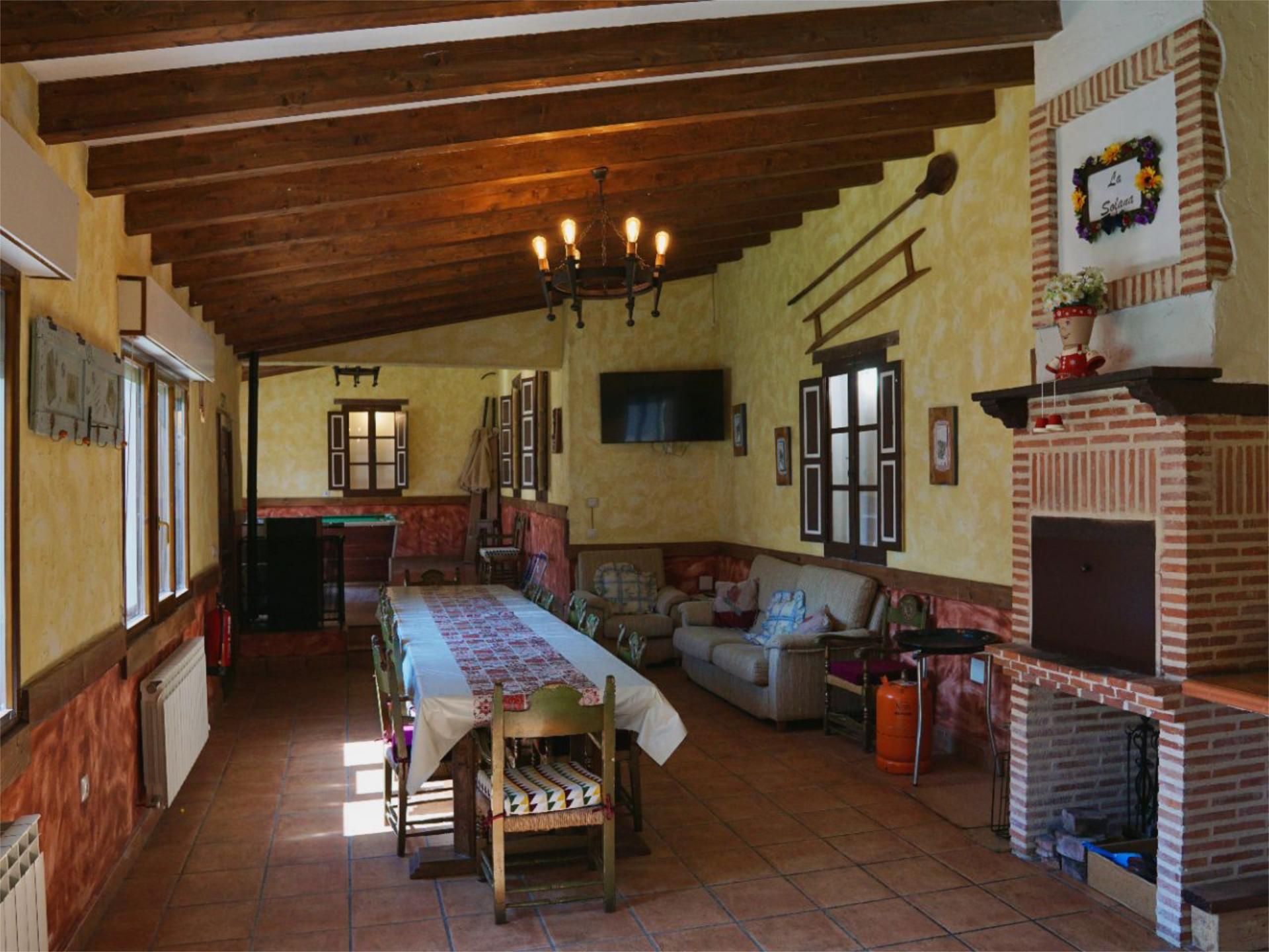 2 Viviendas y casas en venta en Loma de Ucieza | fotocasa