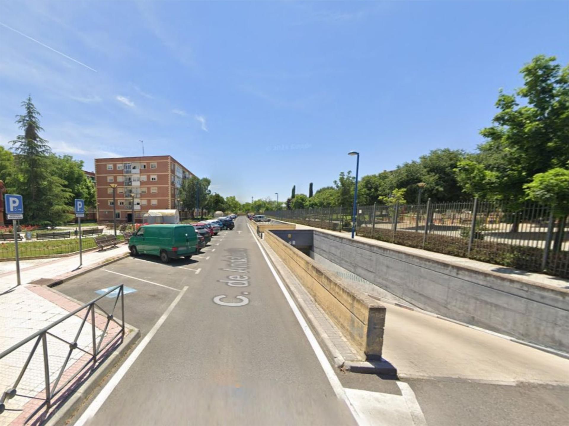 Exterior view of Garage for sale in Leganés