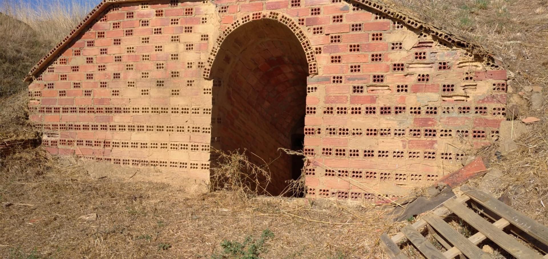Exterior view of Land for sale in Onzonilla