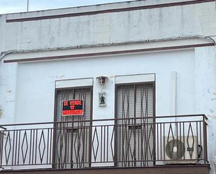 Exterior view of Single-family semi-detached for sale in Castilblanco de los Arroyos  with Air Conditioner, Terrace and Balcony