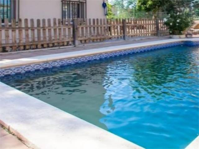 Casa-chalet en Venta en Calle Aralias, . en La Conarda - Montesano