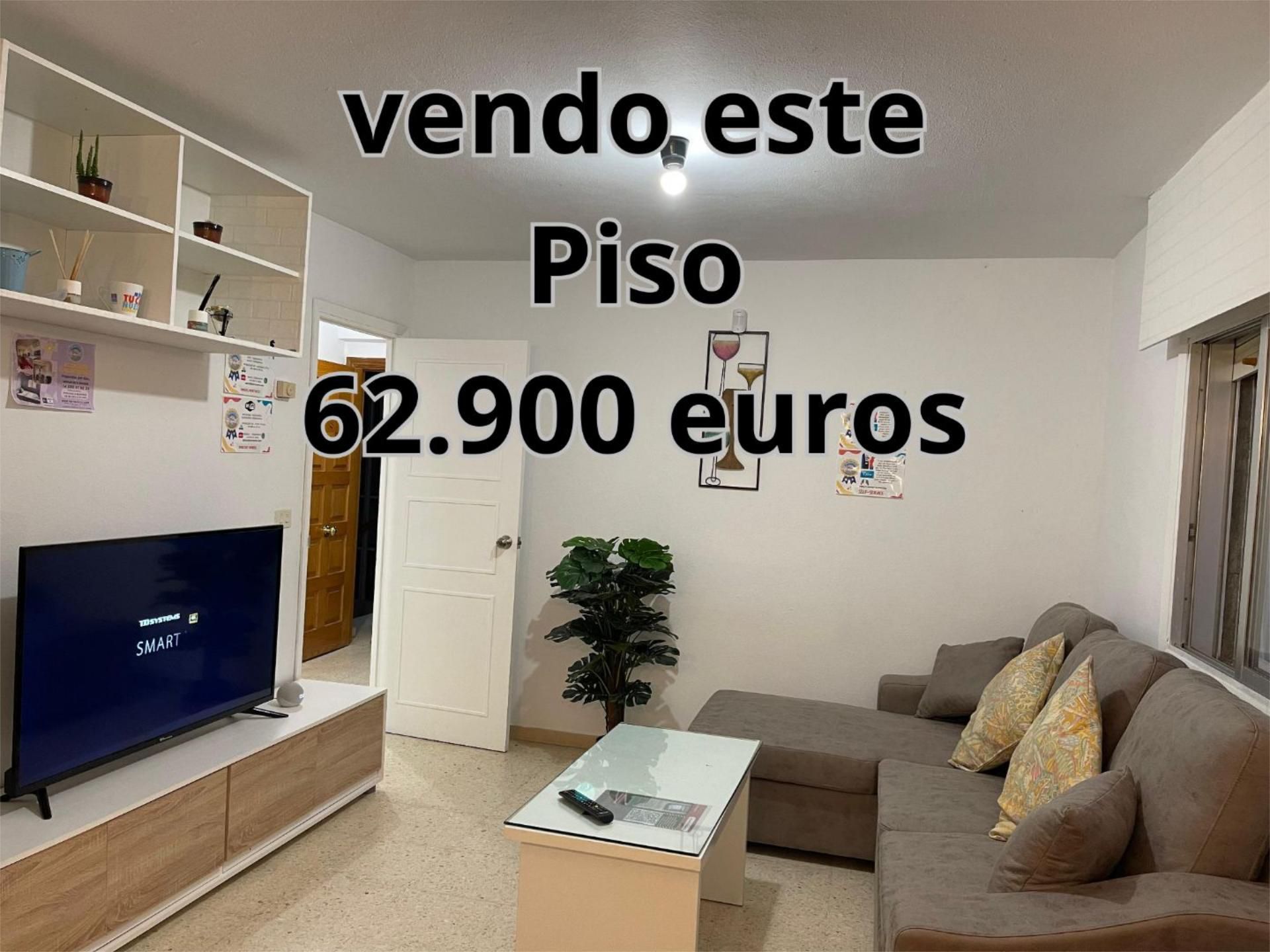 Living room of Flat to rent in Verín  with Heating, Private garden and Furnished