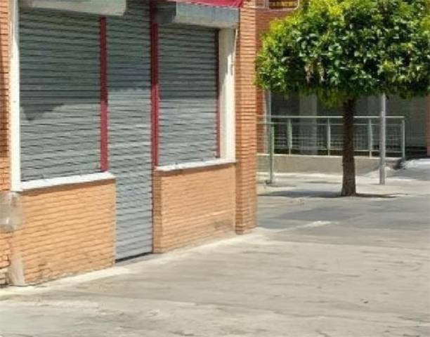 Local comercial en Venta en Avenida Constitución, 32 en Oeste