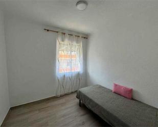 Bedroom of Flat to rent in Alicante / Alacant