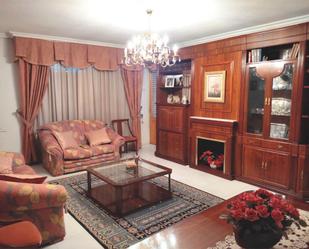 Living room of Flat for sale in Quintanar del Rey  with Air Conditioner, Terrace and Balcony