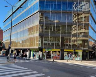 Vista exterior de Oficina en venda en Terrassa