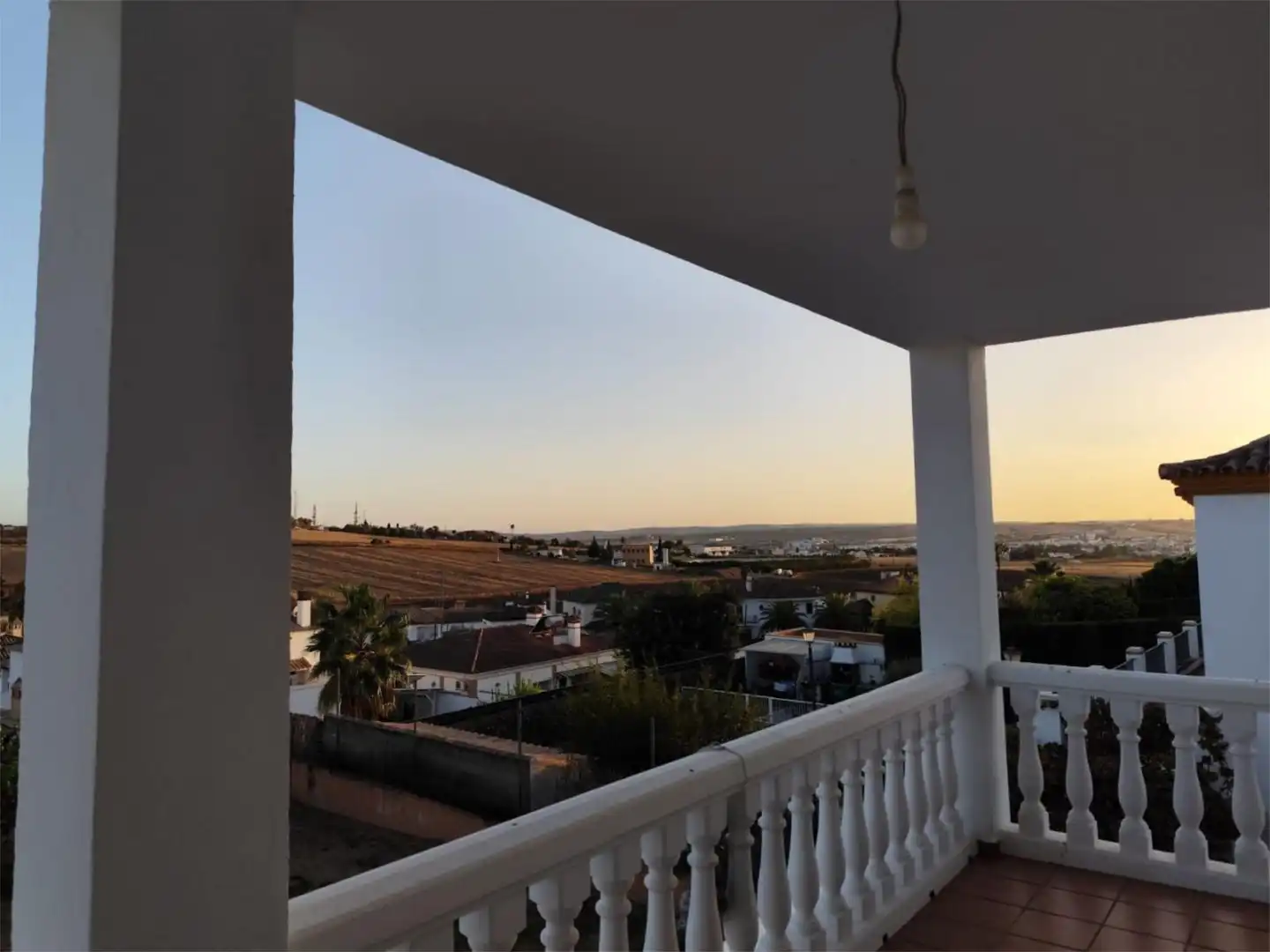 Casa o xalet en venda a Calle Séneca, 32, Écija Vista exterior de Casa o xalet en venda en Écija amb Jardí privat, Terrassa i Piscina
