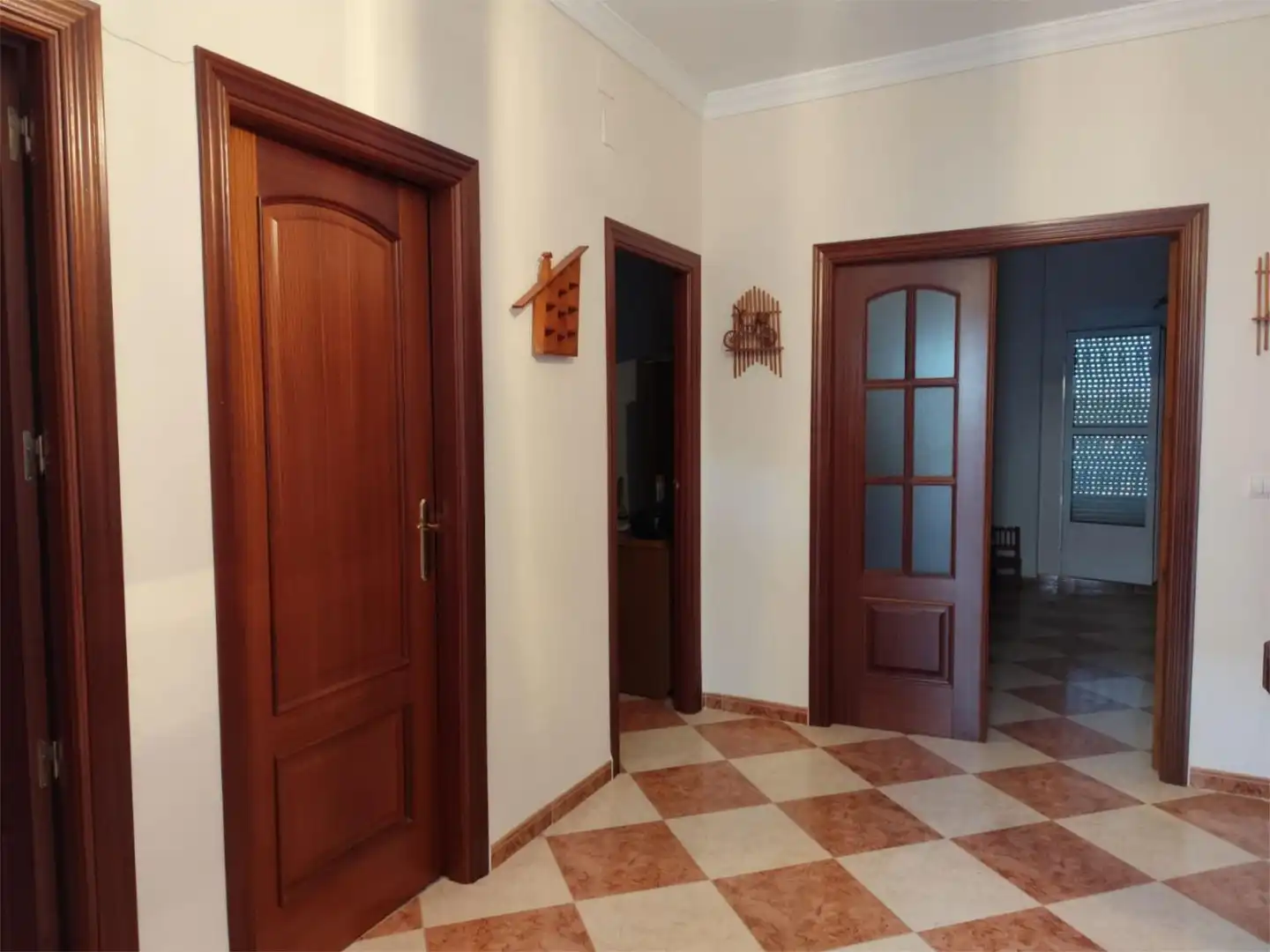Casa o xalet en venda a Calle Séneca, 32, Écija Casa o xalet en venda en Écija amb Jardí privat, Terrassa i Piscina