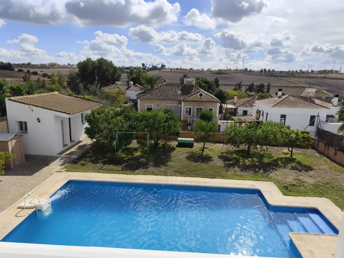 Casa o xalet en venda a Calle Séneca, 32, Écija Jardí de Casa o xalet en venda en Écija amb Jardí privat, Terrassa i Piscina