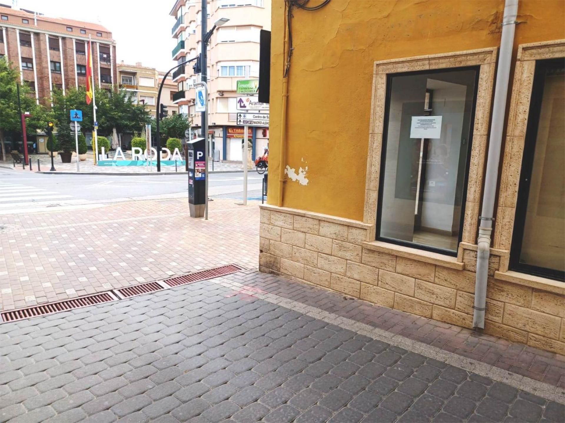 Exterior view of Planta baja to rent in La Roda  with Air Conditioner