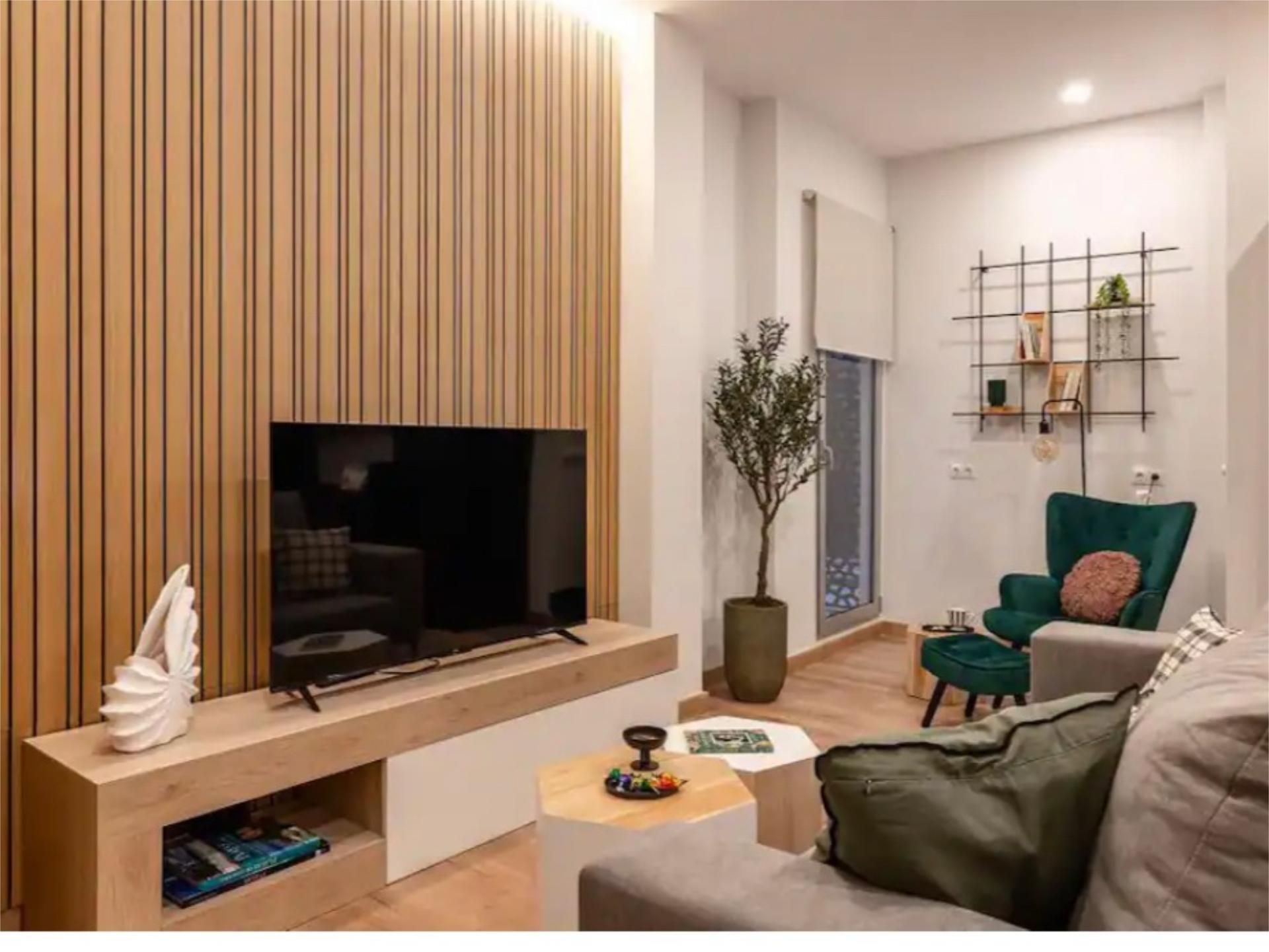Living room of Flat to rent in  Valencia Capital  with Air Conditioner, Heating and Parquet flooring