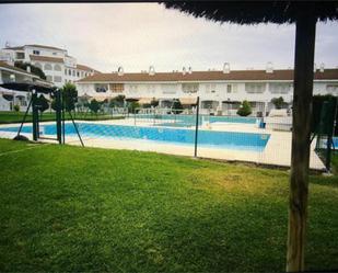 Piscina de Pis de lloguer en El Portil amb Piscina