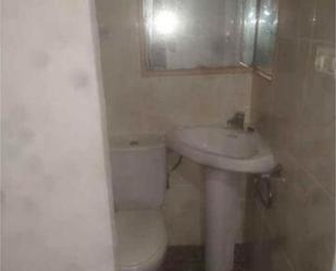 Bany de Apartament de lloguer en Caspe amb Terrassa