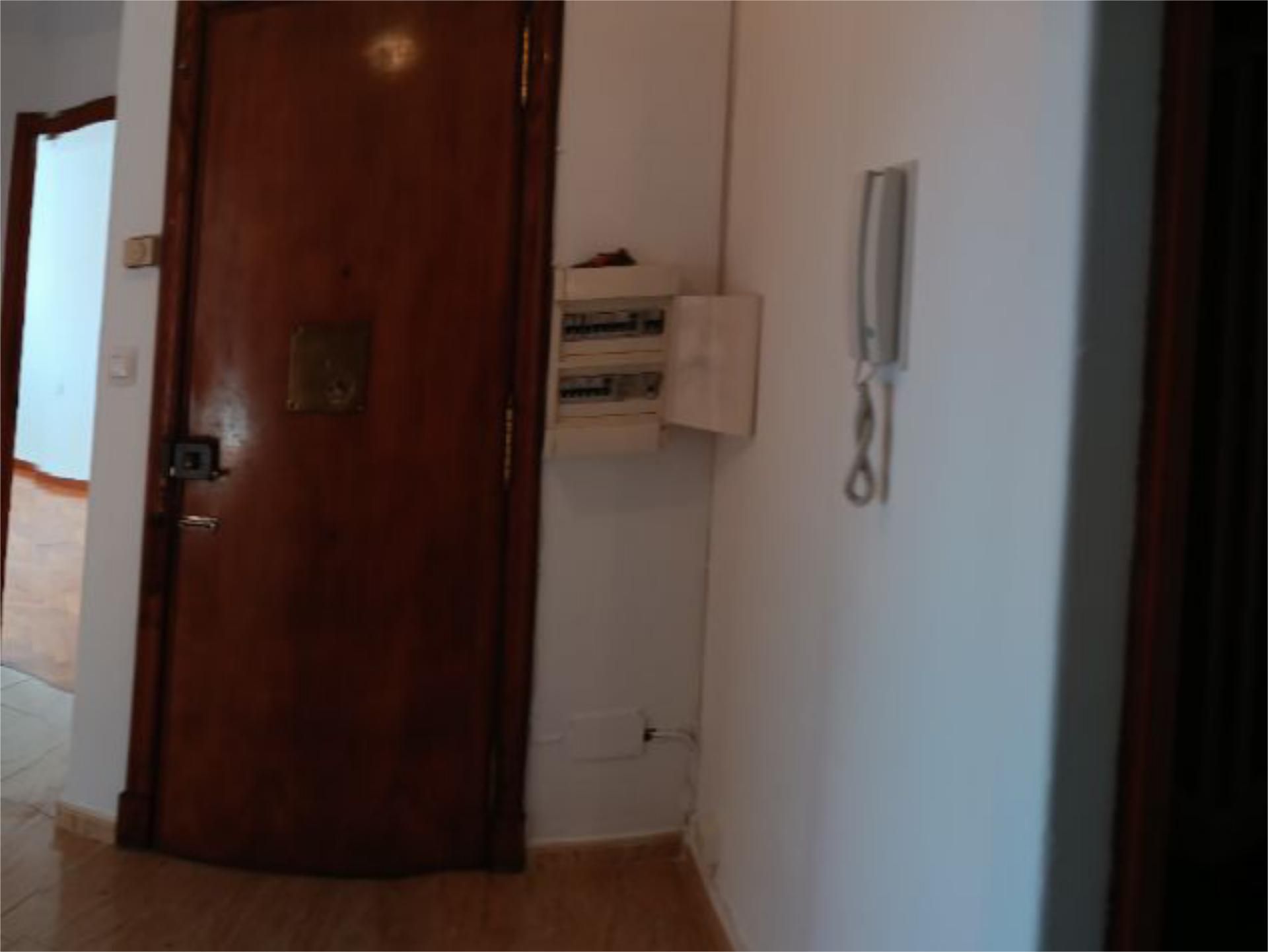 Pis en venda en Vigo  amb Parquet i Videoporter