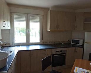 Kitchen of Apartment to rent in Ponferrada