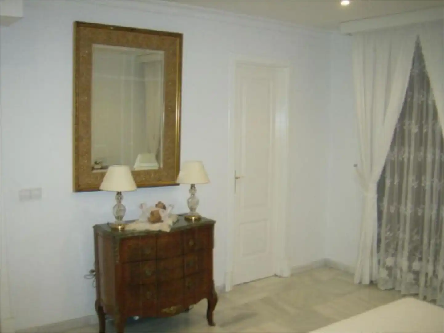 Casa adosada en venta en Calle la Reina, 33, Arcos de la Frontera Casa adosada en venta en Arcos de la Frontera con Aire acondicionado, Calefacción y Terraza