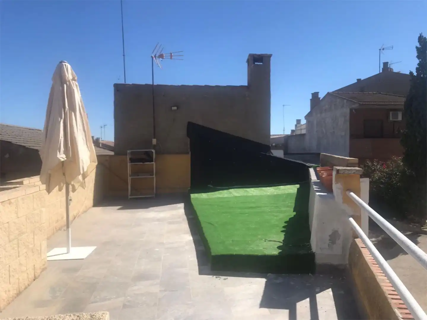 Houses for rent in Camino del Baño, 1, Fuentes de Ebro Houses for rent in Camino del Baño, 1, Fuentes de Ebro