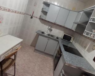 Casa o xalet per a compartir a Calle Ciudad de Sevilla, 10, Miralvalle - Av. Virgen del Puerto - La Data