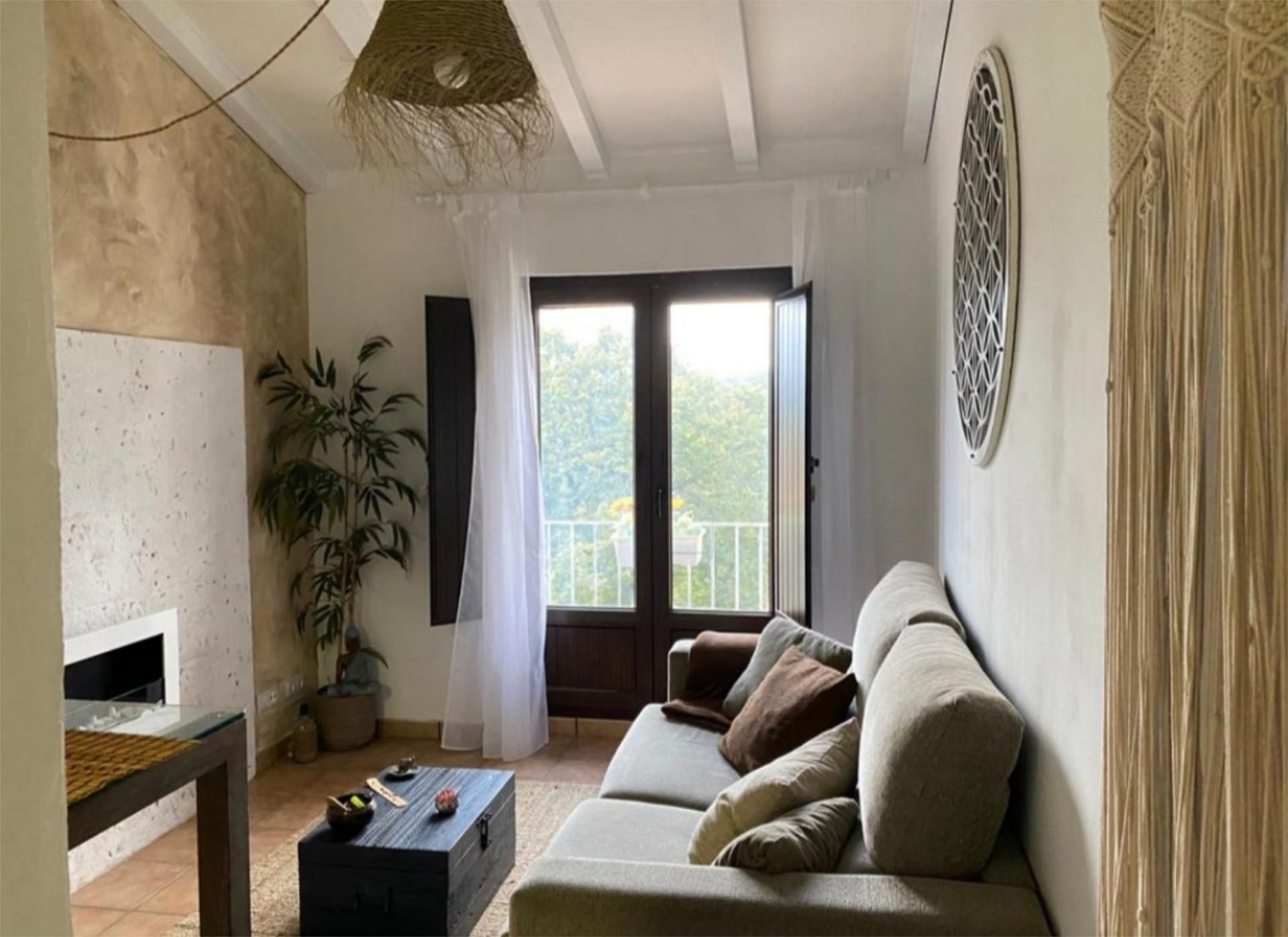 Sala d'estar de Pis en venda en Candelario amb Aire condicionat, Terrassa i Balcó