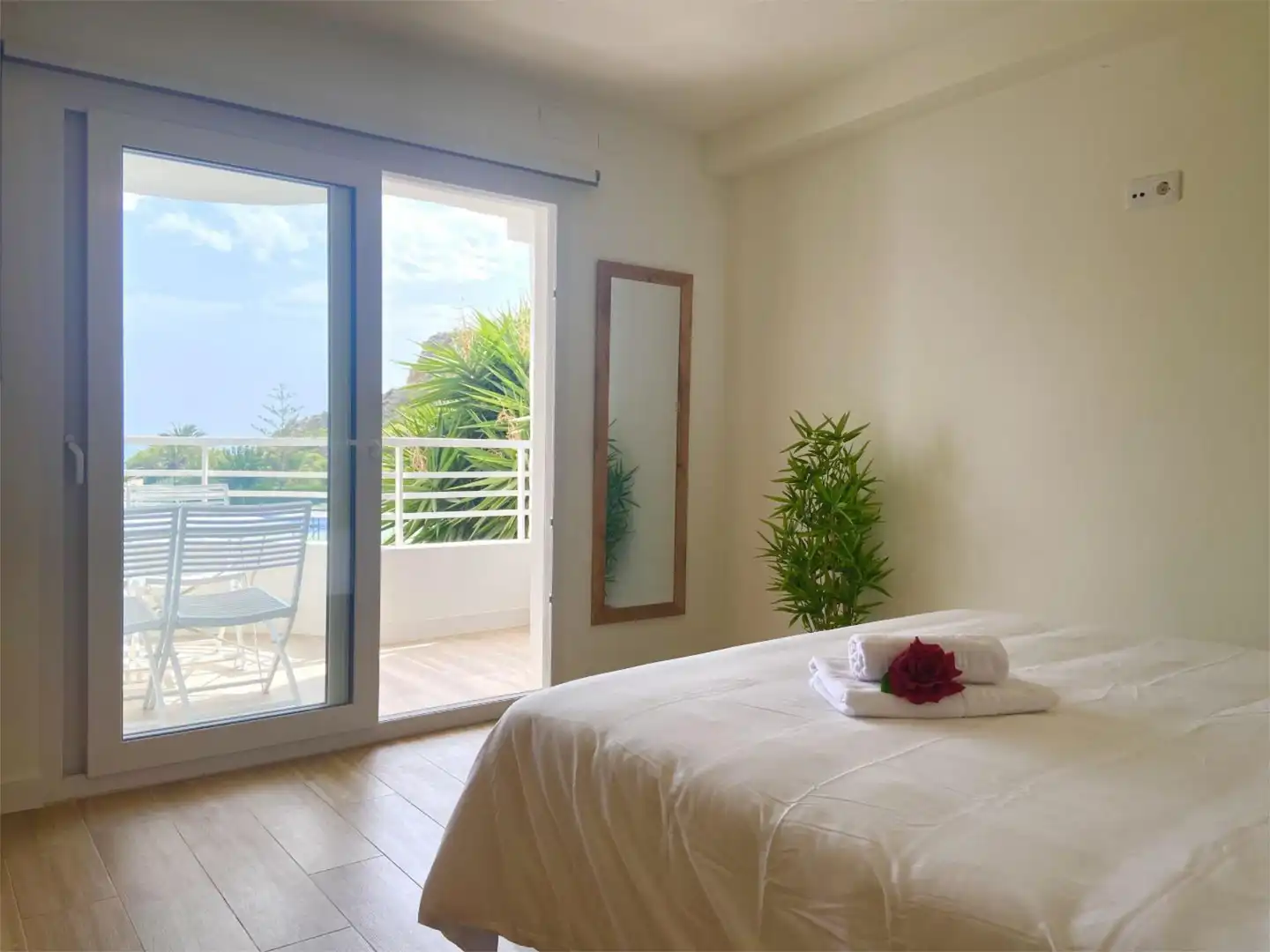 Bedroom of Flat for sale in Villajoyosa / La Vila Joiosa  with Heating, Private garden and Parquet flooring
