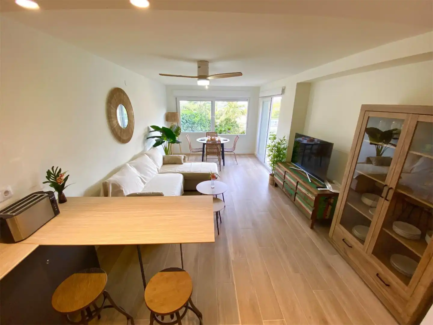 Living room of Flat for sale in Villajoyosa / La Vila Joiosa  with Heating, Private garden and Parquet flooring