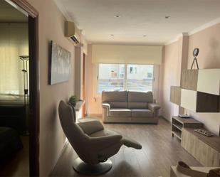 Living room of Flat for sale in  Barcelona Capital  with Air Conditioner