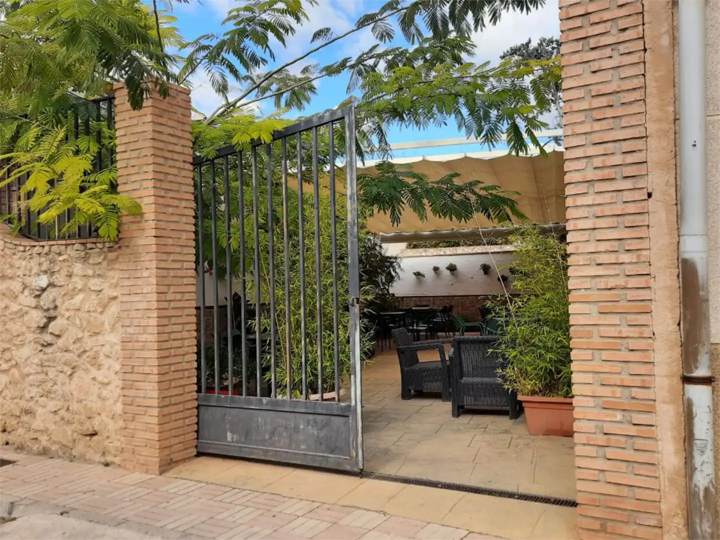 Geschaftsraum zum Verkauf in Carrer Valencia, 5, Beneixama Garten von Geschaftsraum zum Verkauf in Beneixama mit Klimaanlage, Heizung und Möbliert