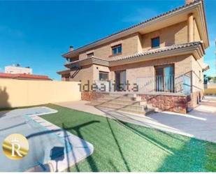 Exterior view of Single-family semi-detached for sale in Archena  with Terrace and Swimming Pool