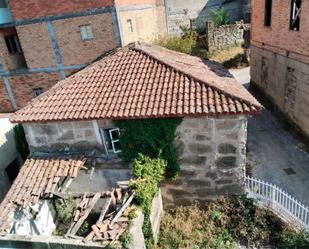 Vista exterior de Casa adosada en venda en Baños de Molgas