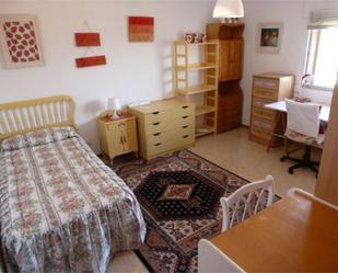 Bedroom of Flat to share in Alcalá de Henares  with Heating, Parquet flooring and Terrace