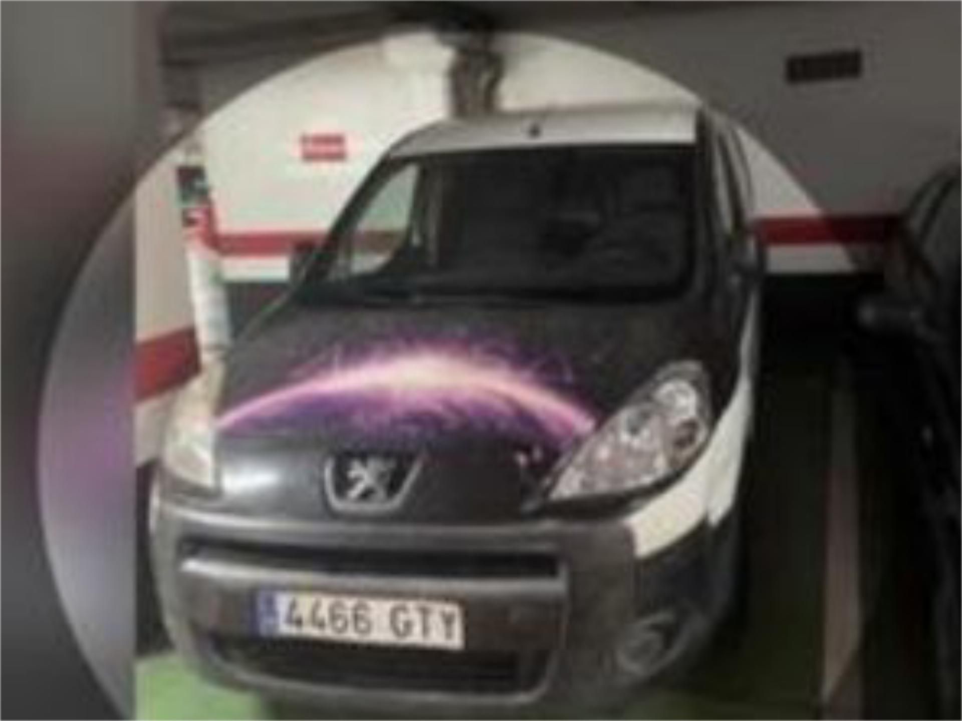 Garage for sale in Plaza Hm Garcia Naveira, 25, Betanzos Parking of Garage for sale in Betanzos