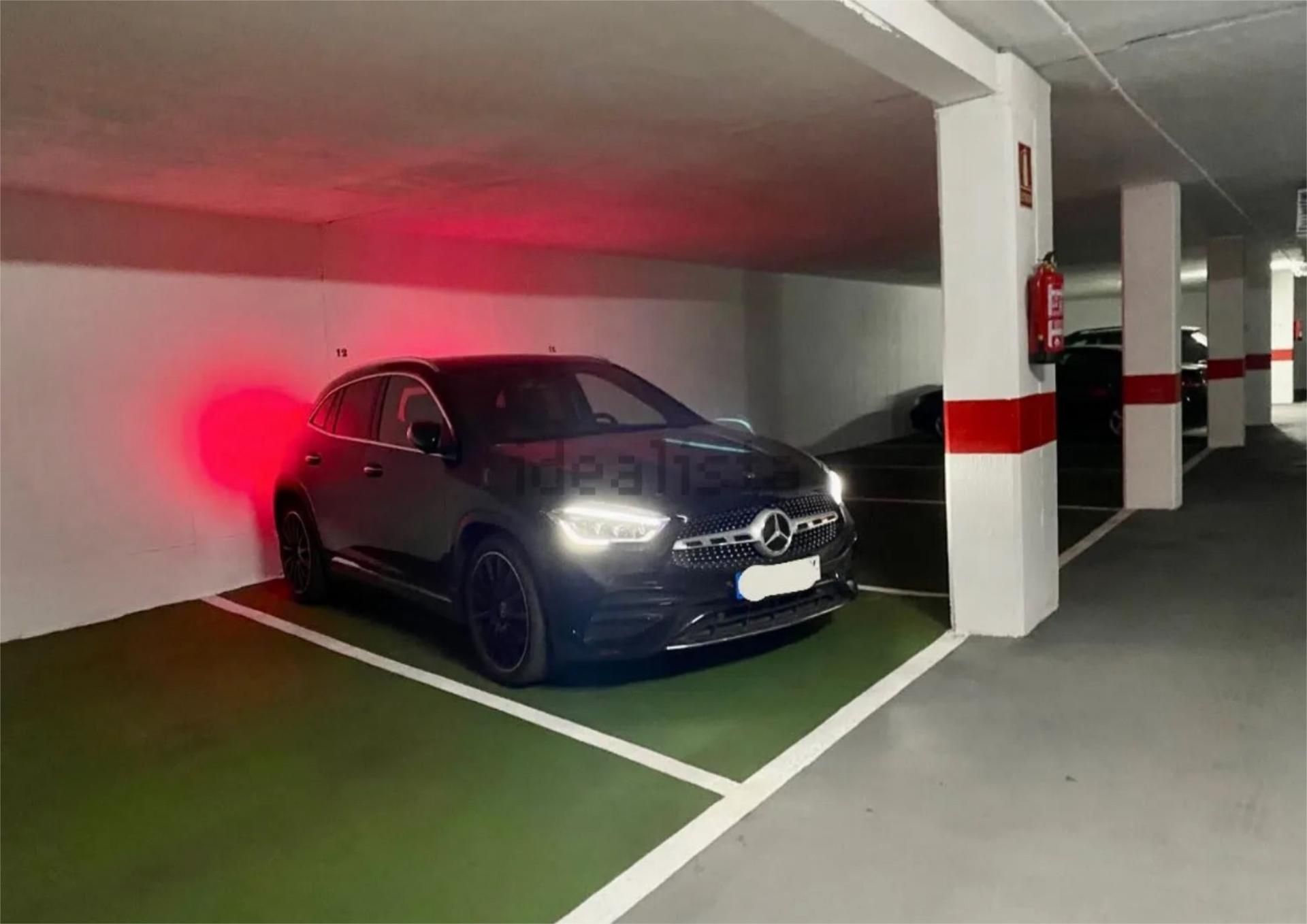 Garatge de lloguer a Calle Doctor Barraquer, 1, Casco Histórico - Ribera - San Basilio Aparcament de Garatge de lloguer en Córdoba Capital