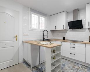 Kitchen of Single-family semi-detached for sale in  Madrid Capital  with Air Conditioner, Heating and Parquet flooring