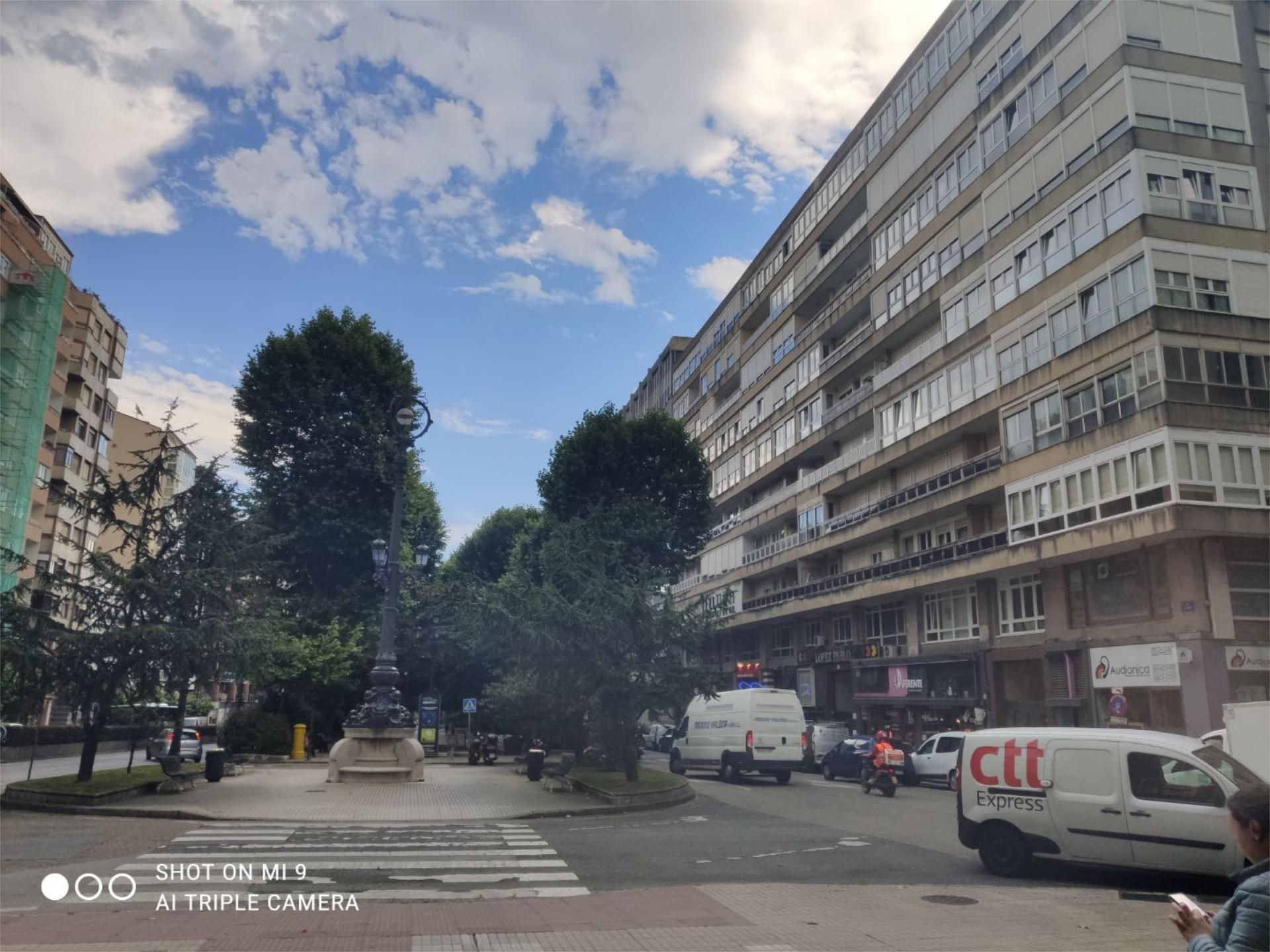 Vista exterior de Pis de lloguer en Santander amb Calefacció, Parquet i Moblat