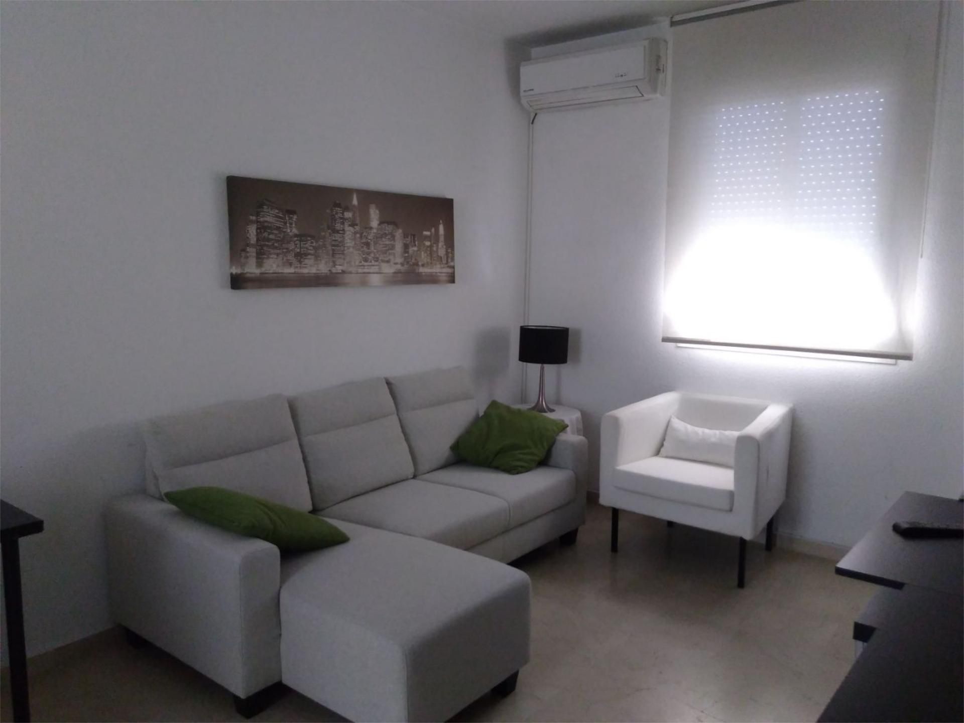 Living room of Flat for sale in  Sevilla Capital