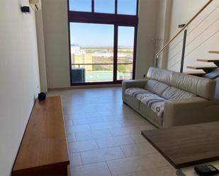 Living room of Flat to rent in  Madrid Capital  with Air Conditioner, Terrace and Balcony