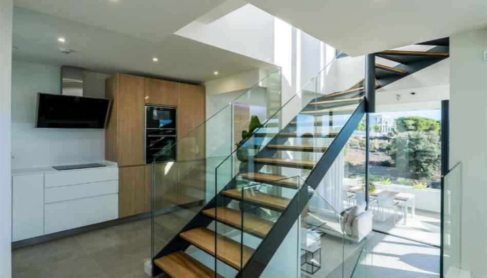 Casa adosada en venda a Avenida de Los Acebos, 24, Cabopino - Artola, Málaga - imatge 1 Foto 1 de Casa adosada en venda a Avenida de Los Acebos, 24, Cabopino - Artola, Málaga